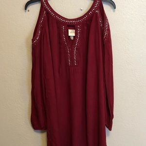 Knox Rose Cold Shoulder Dress